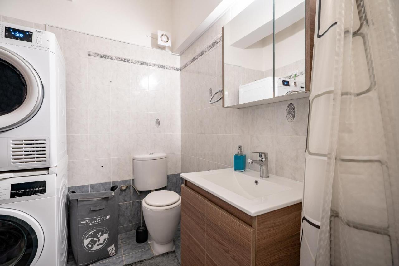 Rafina 1 Bedroom 2 Persons Apartment By Mps Bagian luar foto