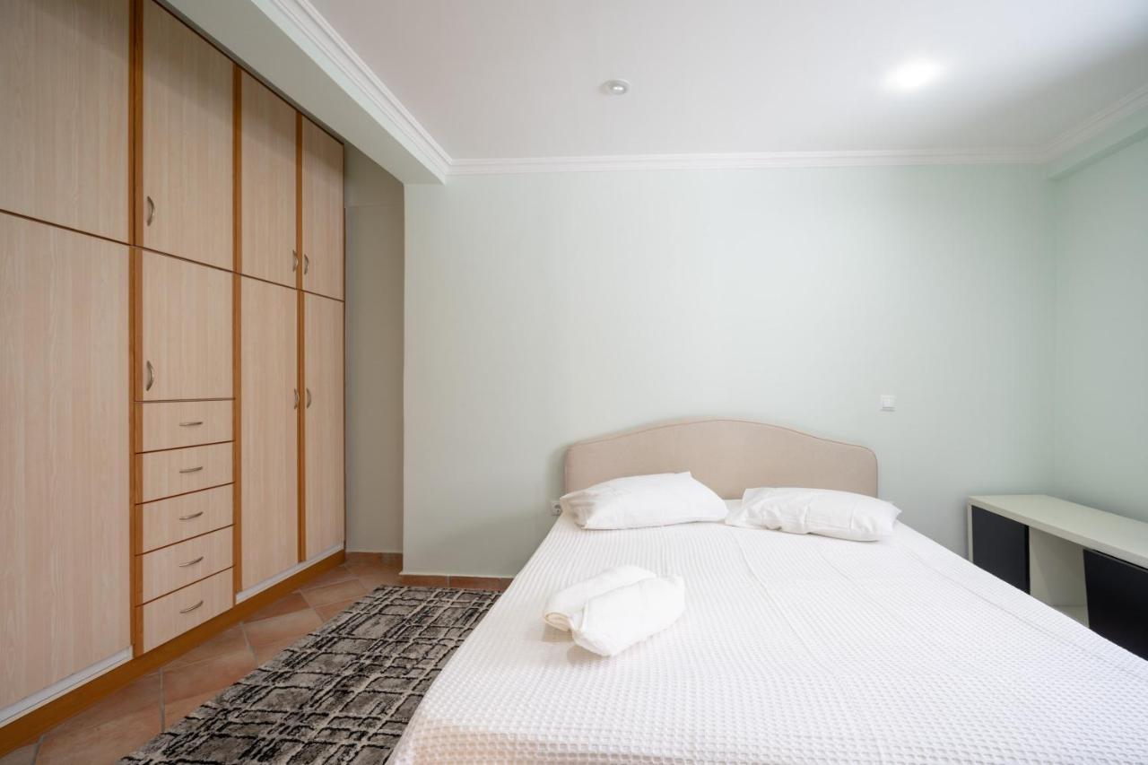 Rafina 1 Bedroom 2 Persons Apartment By Mps Bagian luar foto